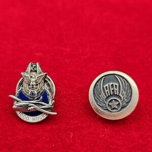 Aviation 1000 Hours Winged Pilot/AAF Lapel Pins - Silver & Blue